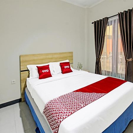 Oyo 91617 Hotel Mutiara Lombok Exteriér fotografie