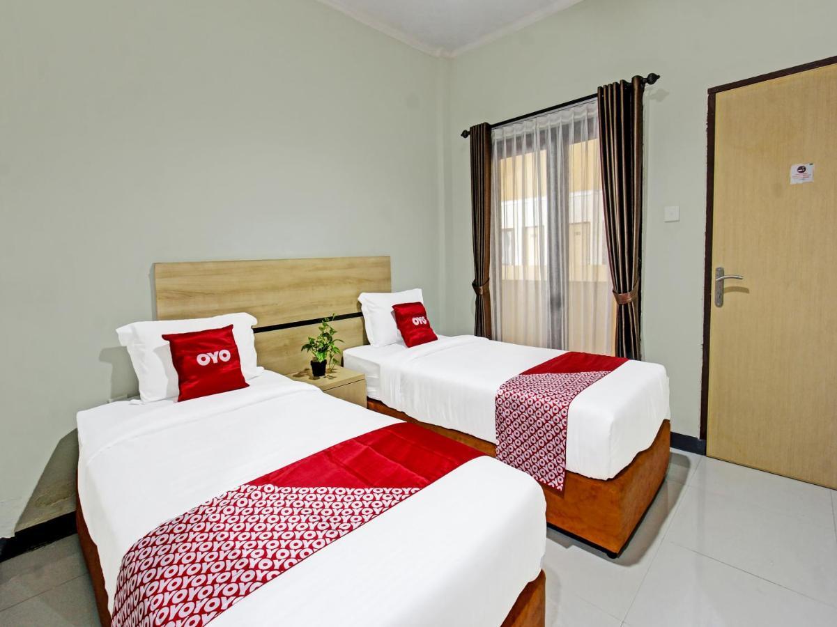Oyo 91617 Hotel Mutiara Lombok Exteriér fotografie