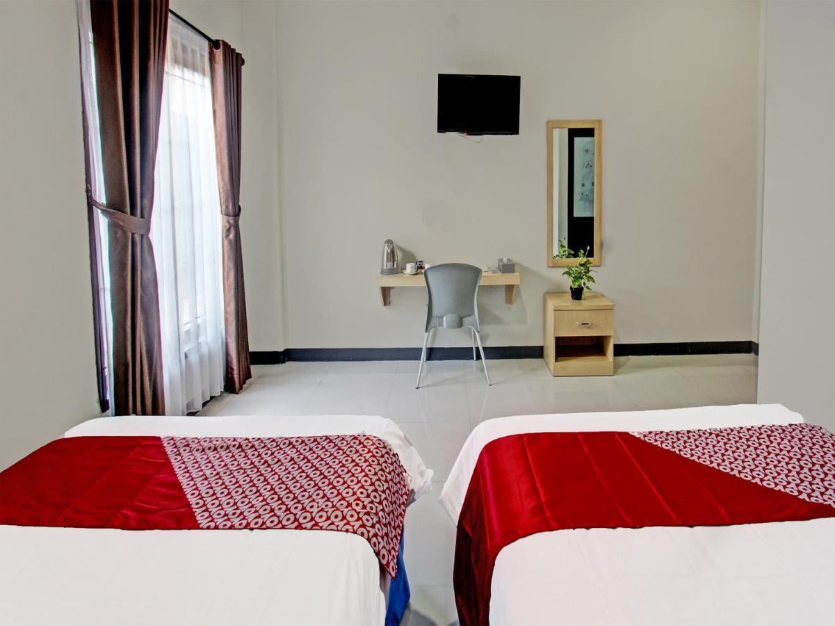 Oyo 91617 Hotel Mutiara Lombok Exteriér fotografie